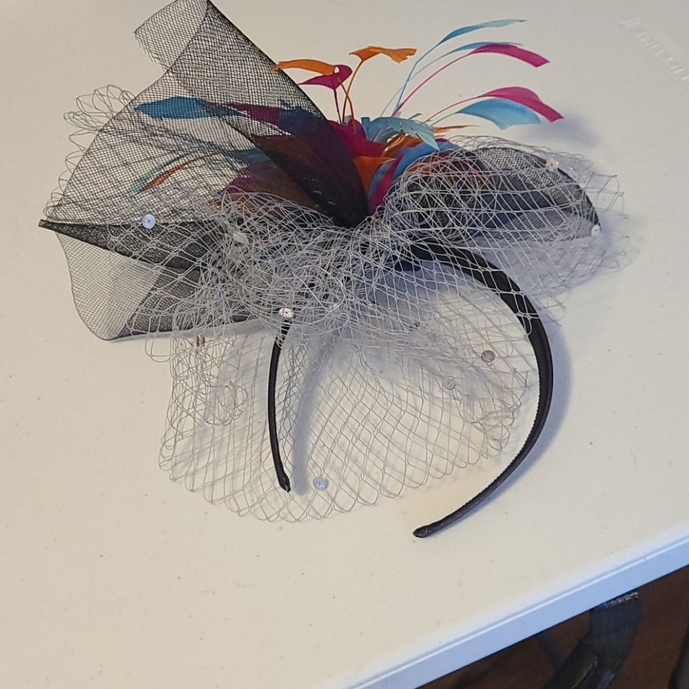 Fascinator - Picture 2 of 5